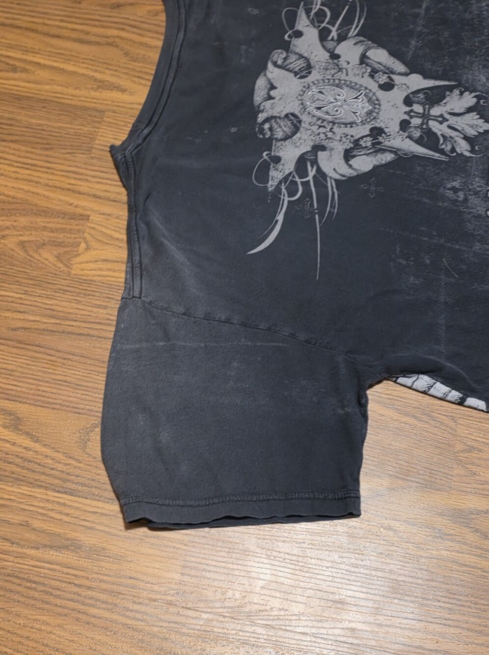 XZAVIER Mens XXL Black Winged Cross Graphic T Shirt Y2K Biker Tattoo Streetwear - Picture 8 of 8